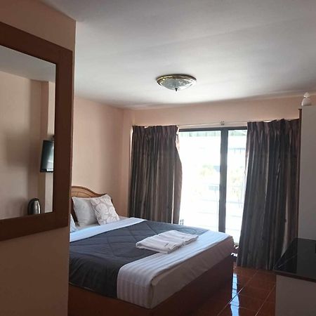 Patong Rose Guest House 50M To Beach Εξωτερικό φωτογραφία