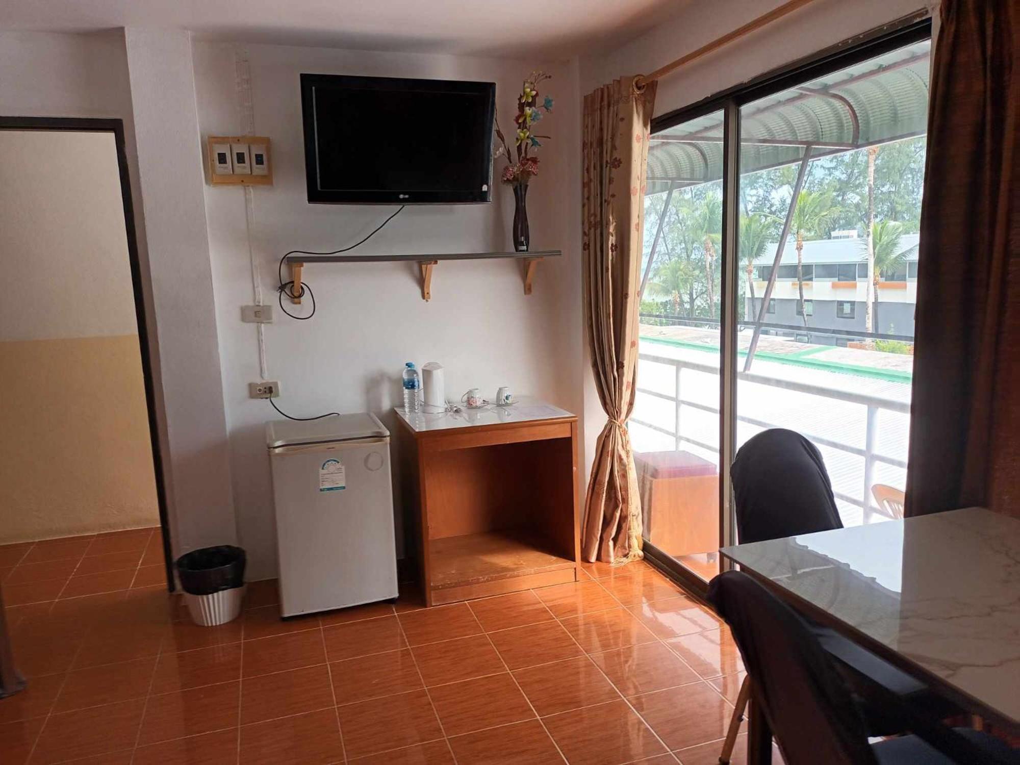 Patong Rose Guest House 50M To Beach Εξωτερικό φωτογραφία