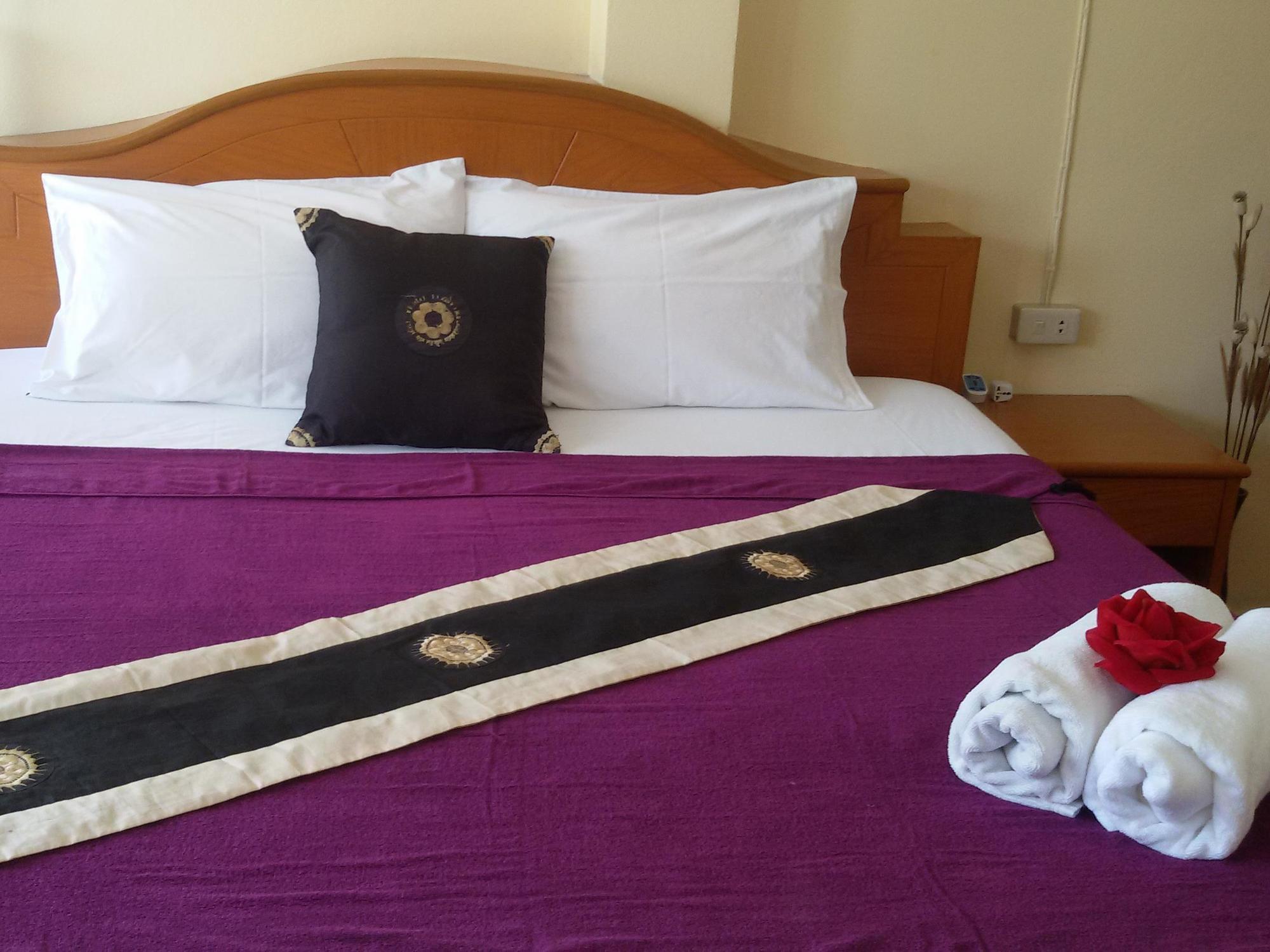 Patong Rose Guest House 50M To Beach Εξωτερικό φωτογραφία